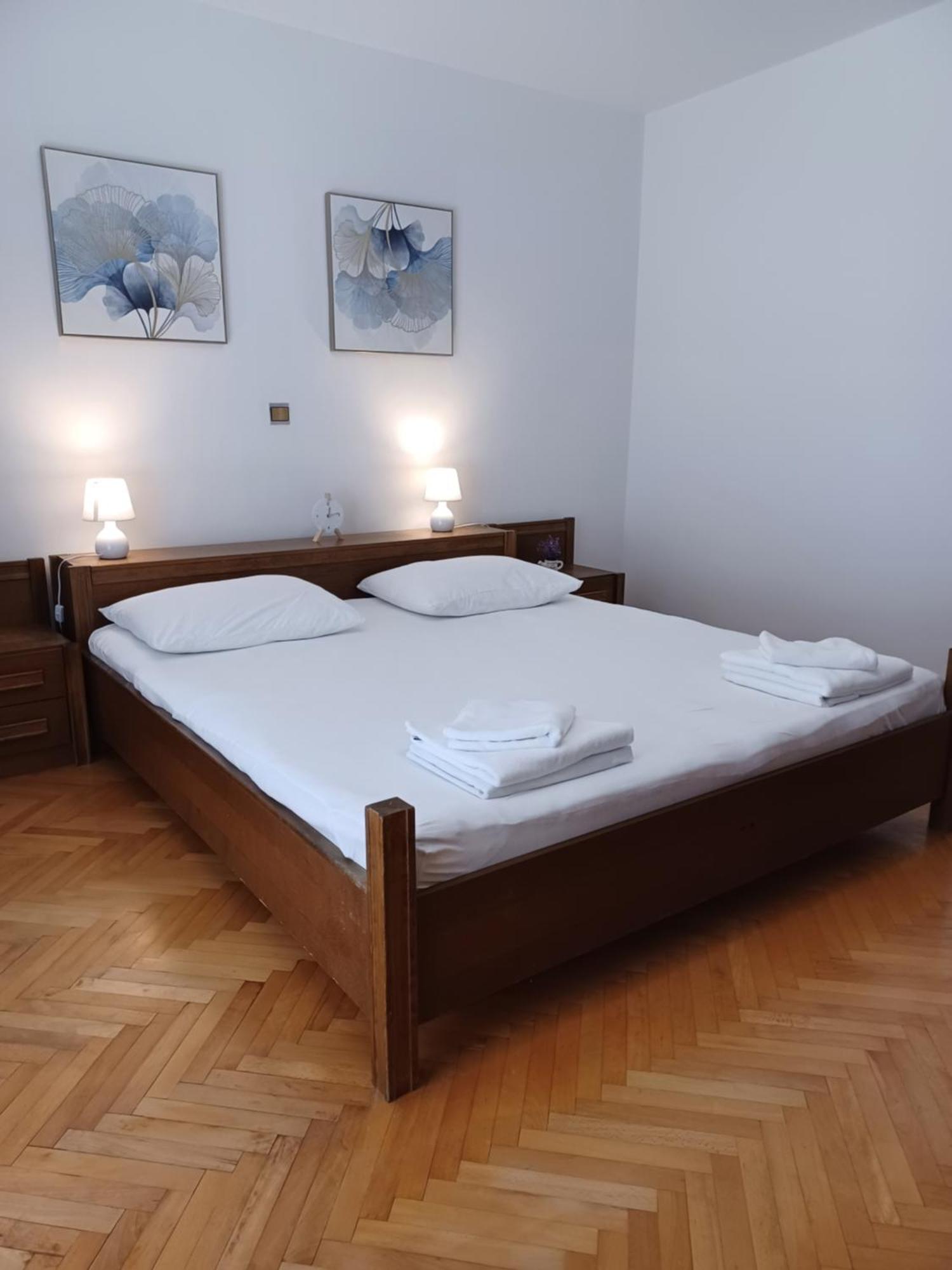 Apartments Emilija Makarská Pokoj fotografie