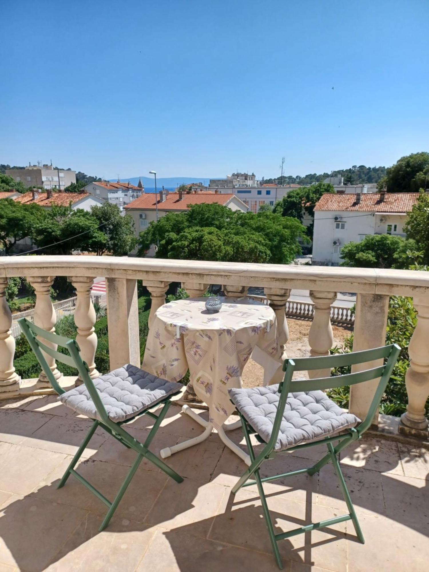 Apartments Emilija Makarská Pokoj fotografie